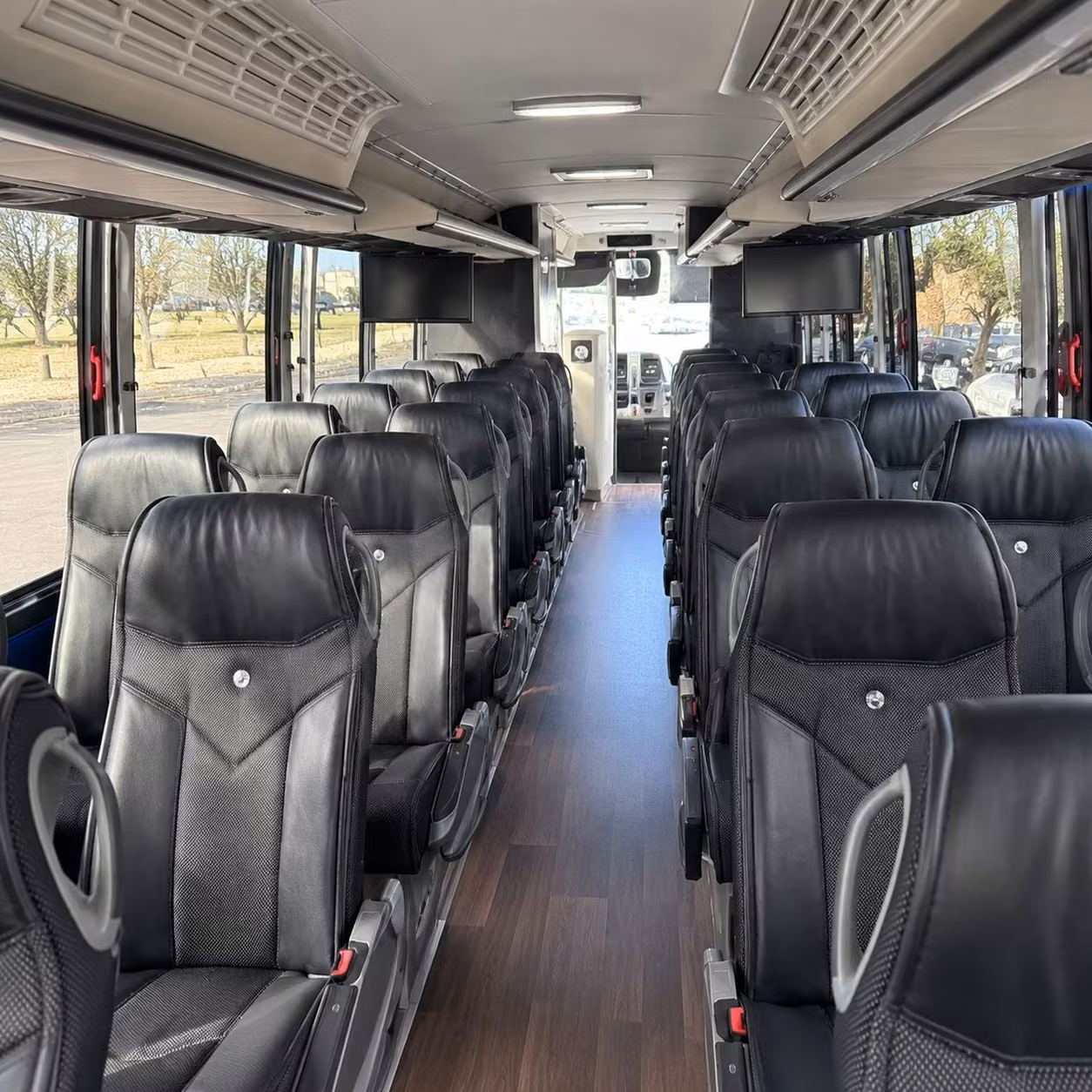 everett charter bus interior