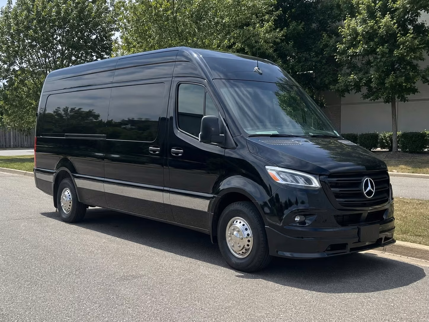 everett corporate transportation
