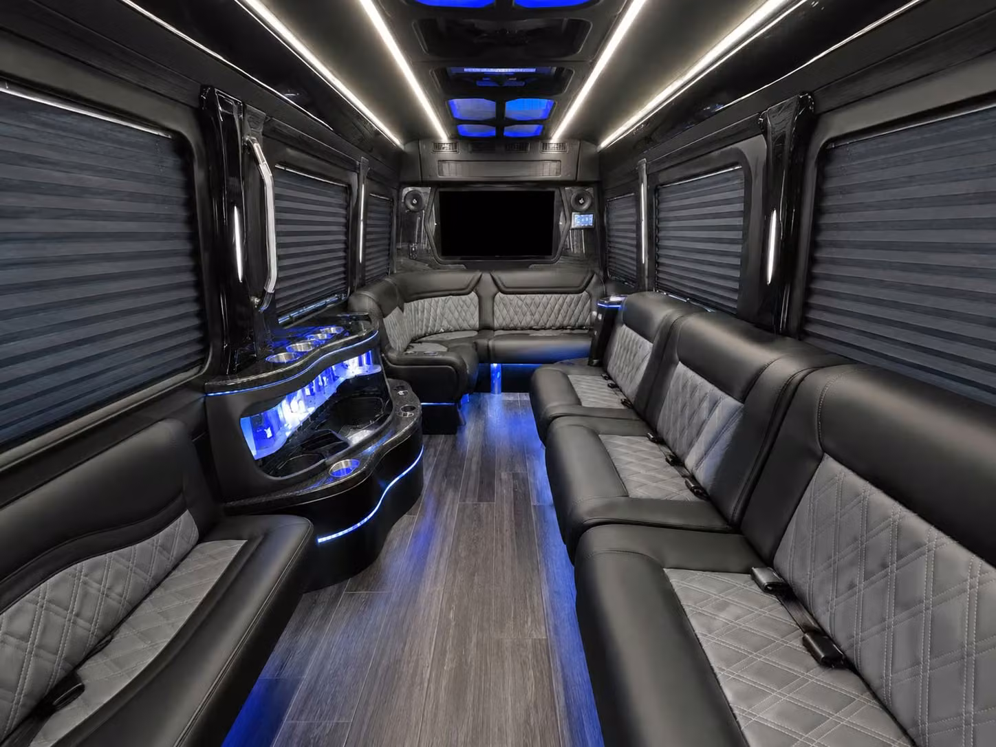 long distance transportation for everett sports teams and fan groups