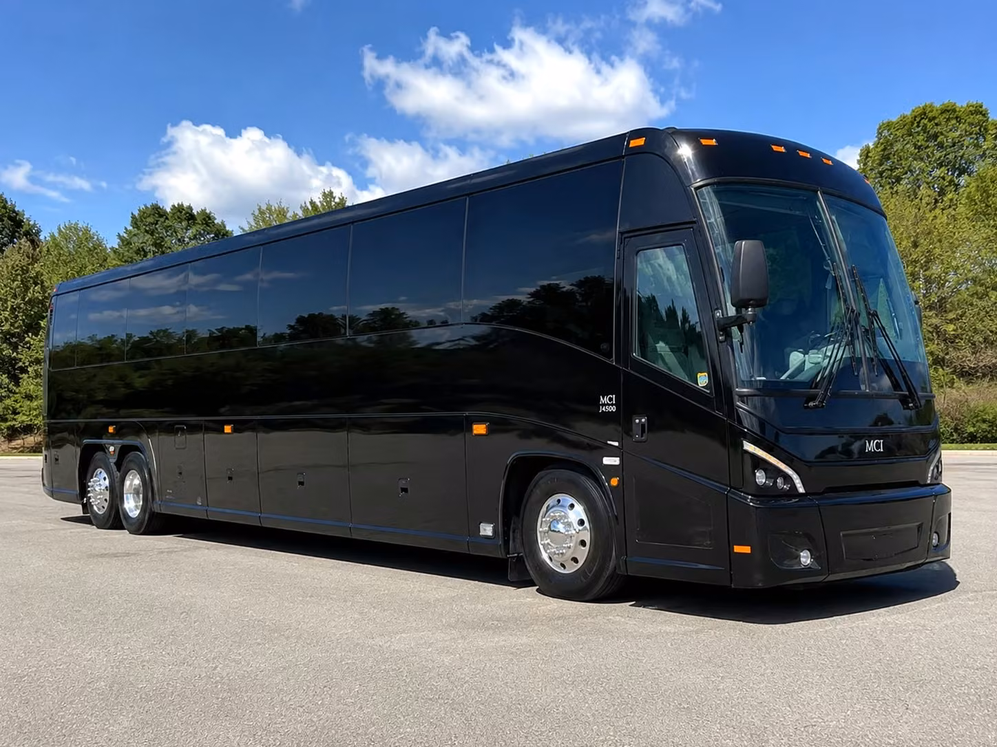sporting event transportation and sports team shuttles in everett